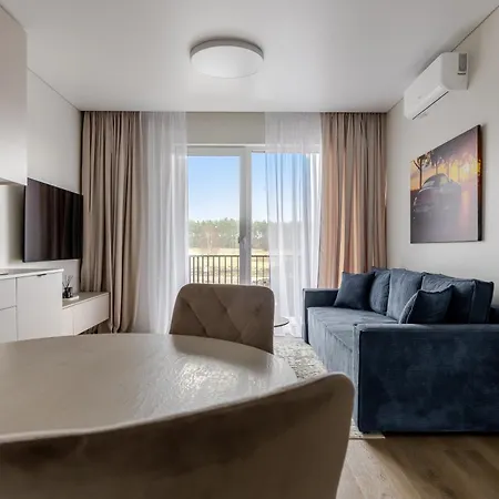 Apartament Leco *